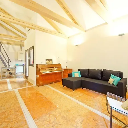 Dolcevita N 181 * Venedig